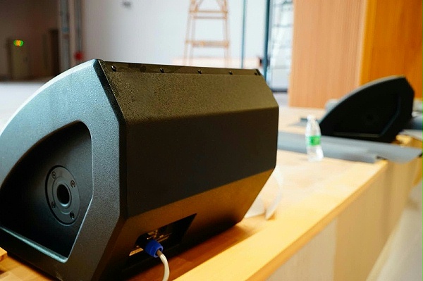 中國勞動關(guān)系學院多功能廳PRS舞臺音響