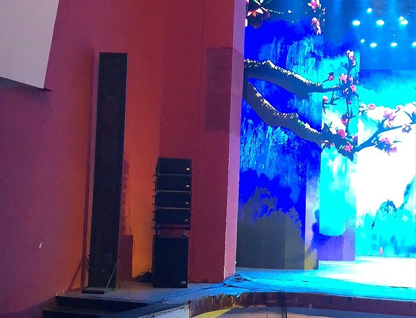 音響設(shè)備在舞臺演出中的應(yīng)用：探討其對演出質(zhì)量的提升