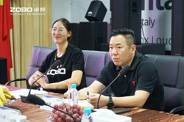 5熱烈歡迎中共北京市商業(yè)服務業(yè)行業(yè)協(xié)會第三聯(lián)合黨委一行蒞臨ZOBO卓邦調研