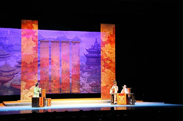 音響效果在戲曲舞臺中的作用