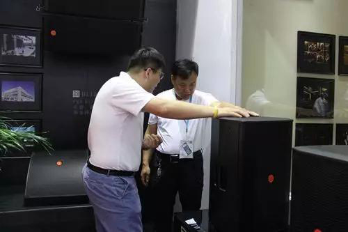 劇場(chǎng)音響燈光