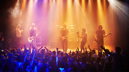 電聲樂隊(duì)演出擴(kuò)聲系統(tǒng)解決方案