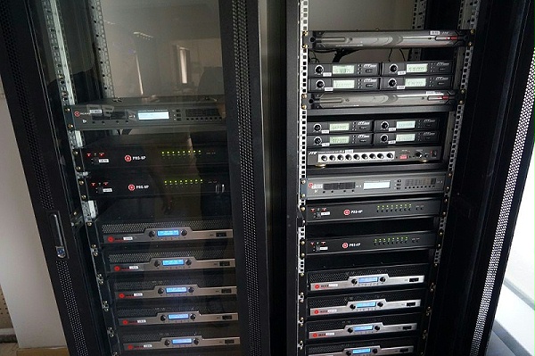 數(shù)字功放和模擬功放有什么區(qū)別，音質(zhì)哪個(gè)好