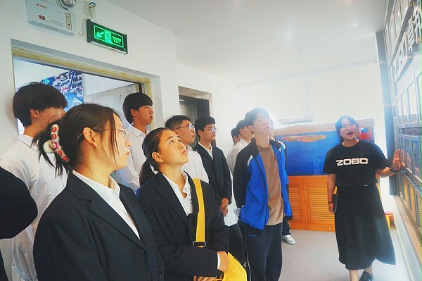 校企合作 走進(jìn)職場(chǎng) 協(xié)同育人丨歡迎北京市經(jīng)貿(mào)技術(shù)學(xué)校師生來(lái)ZOBO卓邦參觀學(xué)習(xí)