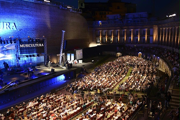 流動(dòng)演出音響13