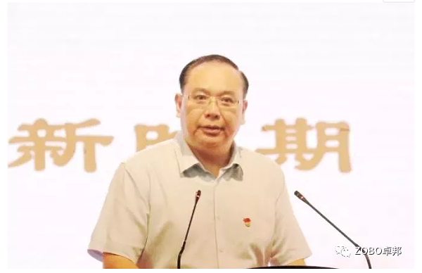 漯河職業(yè)技術學院校黨委書記顧文明主持大會