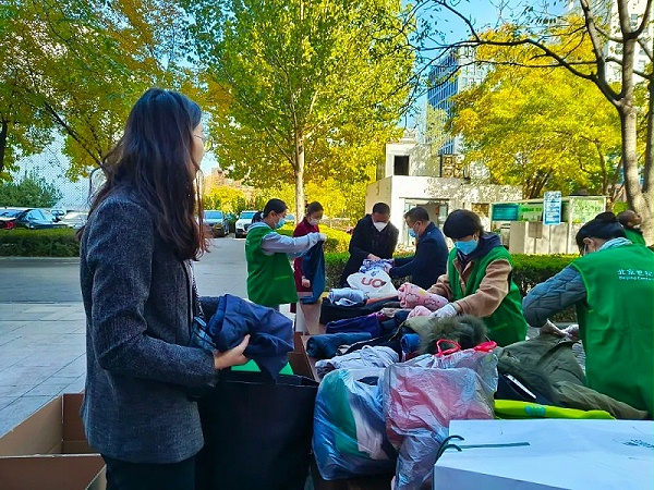 黨建 公益為民丨ZOBO卓邦第六屆“愛在藍(lán)天下”公益捐贈(zèng)