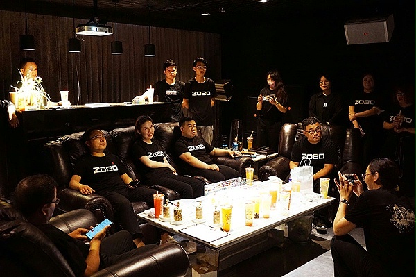 ZOBO卓邦黨支部組織“七一”黨員集體政治生日會暨共同慶祝香港回歸25周年