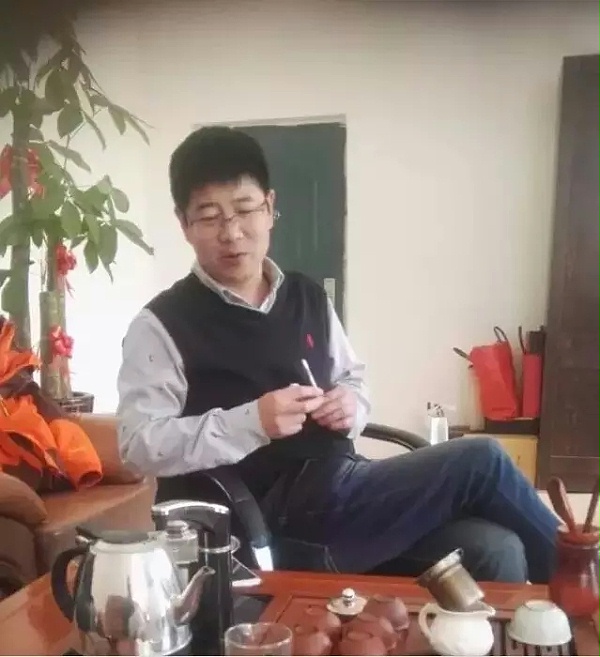 大連萬眾舞臺總經(jīng)理：范鴻彬(大連演出租賃界的領(lǐng)軍人物)