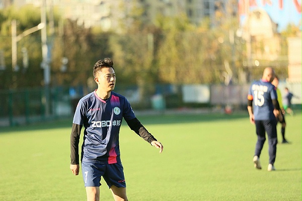 為夢(mèng)想而戰(zhàn)|由ZOBO卓邦贊助-豐臺(tái)青聯(lián)足球隊(duì)取得亞軍