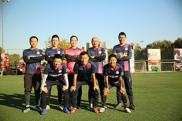 為夢(mèng)想而戰(zhàn)|由ZOBO卓邦贊助-豐臺(tái)青聯(lián)足球隊(duì)取得亞軍