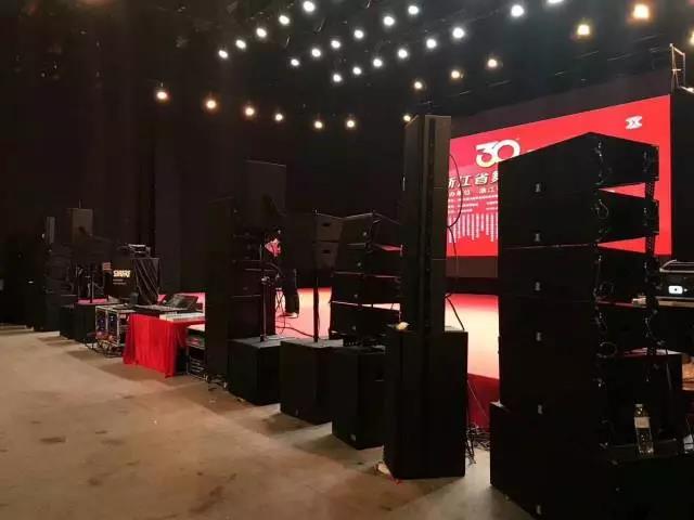 淺談舞臺(tái)音響在演出中的作用