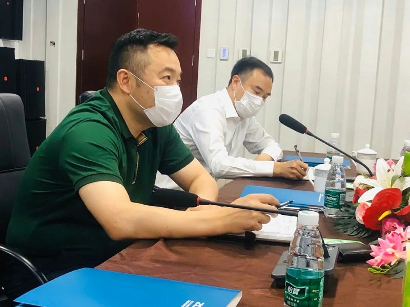 區(qū)委統(tǒng)戰(zhàn)部和九三學社區(qū)工委、民營經濟代表人士蒞臨卓邦開展談心活動