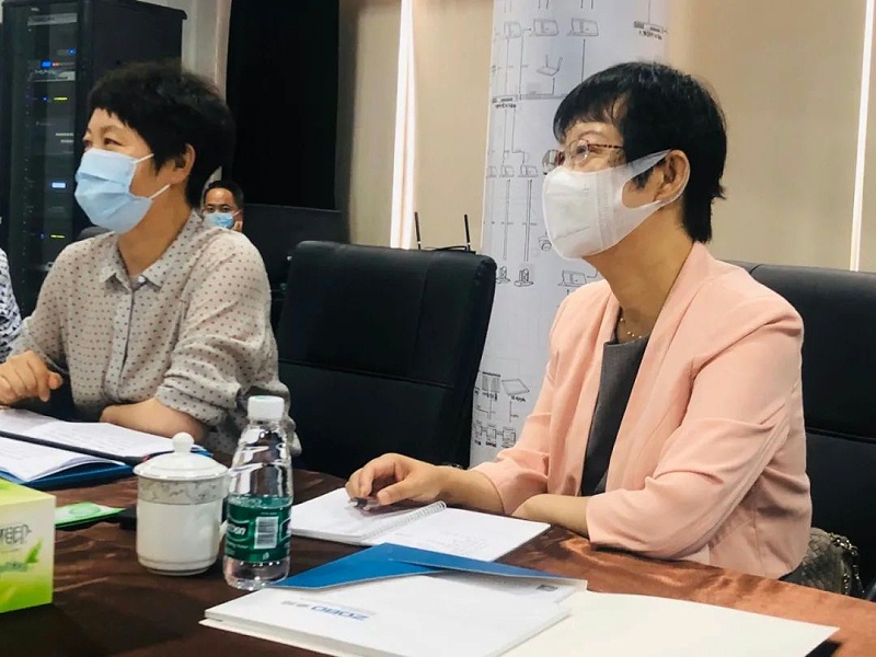 區(qū)委統(tǒng)戰(zhàn)部和九三學社區(qū)工委、民營經濟代表人士蒞臨卓邦開展談心活動