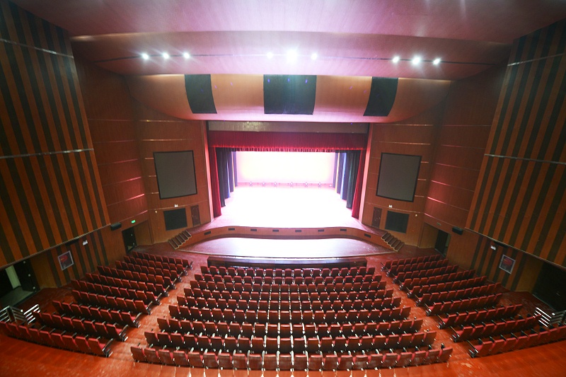 舞臺音響設(shè)備與燈光結(jié)合效果更理想