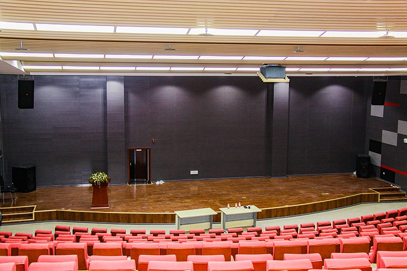 音響設(shè)備在傳統(tǒng)戲曲音頻擴聲系統(tǒng)設(shè)計中的應(yīng)用