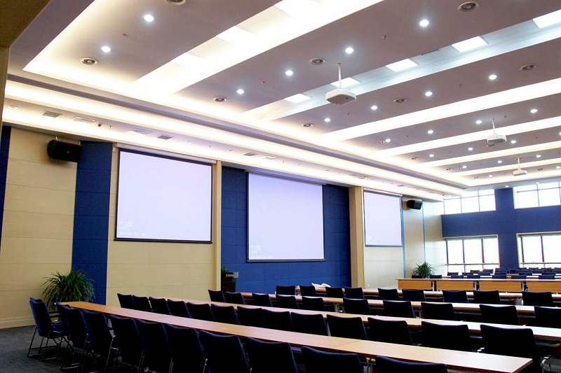 會(huì)議室音響設(shè)備連接時(shí)如何避免電流聲