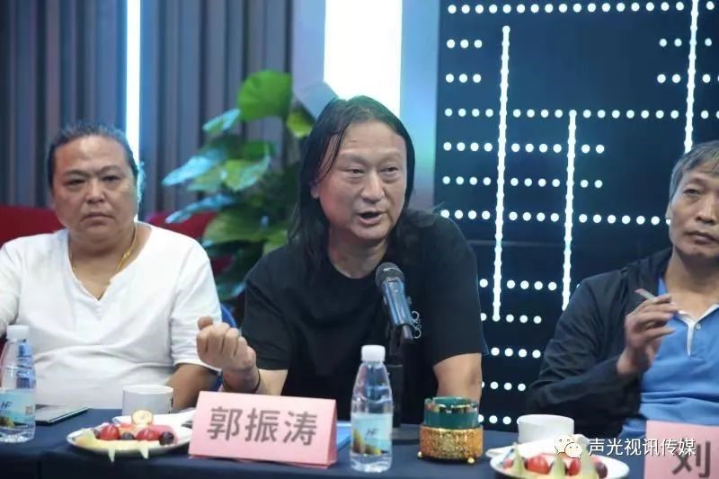 ZOBO董事長張新峰作為聲光視訊行業(yè)聯(lián)盟代表赴豫芒溫暖災(zāi)區(qū)，傳遞愛心