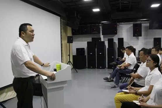 ZOBO卓邦年中員工培訓