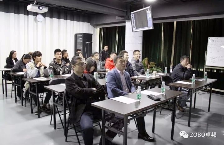 培訓(xùn)現(xiàn)場(chǎng)