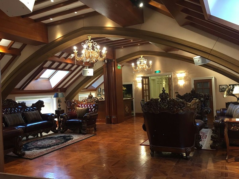 家庭影院購(gòu)置音響設(shè)備需要注意什么