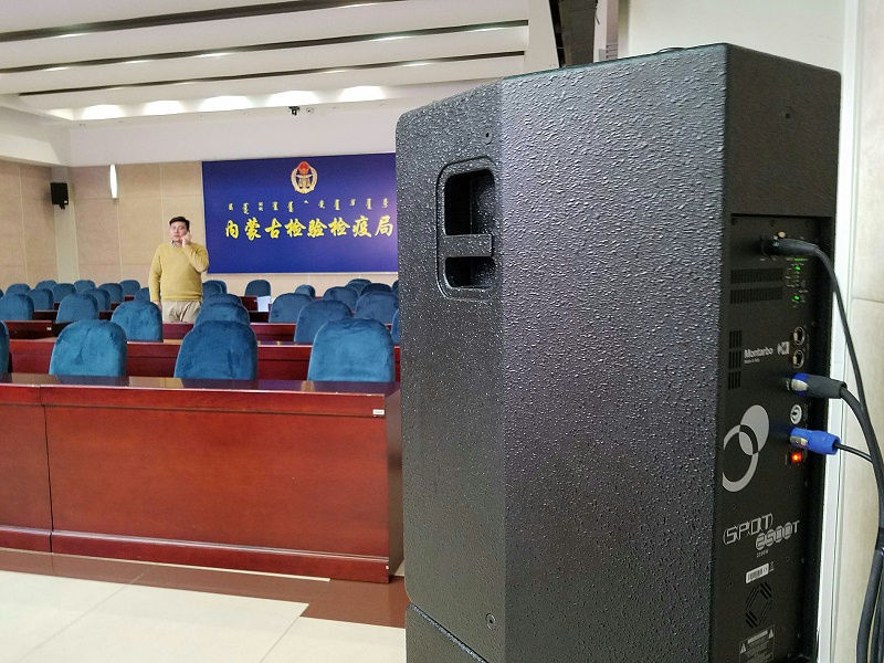 連接會(huì)議室音響設(shè)備需要注意的問(wèn)題