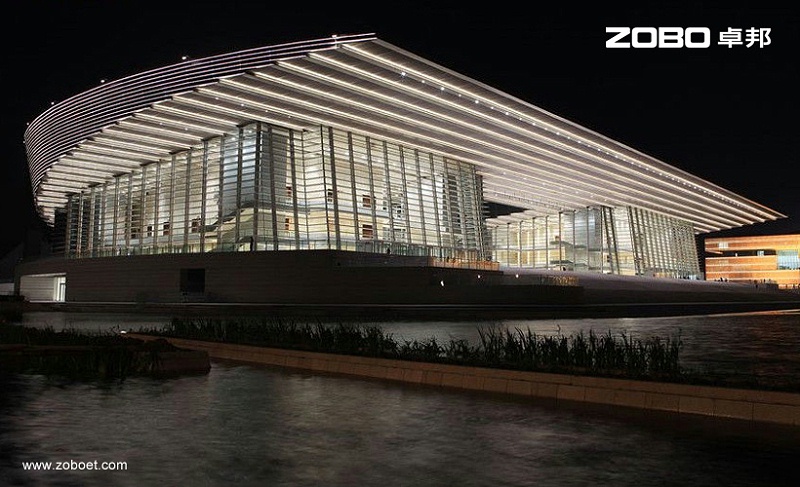 淺談舞臺音響設(shè)備的調(diào)試及技術(shù)分析