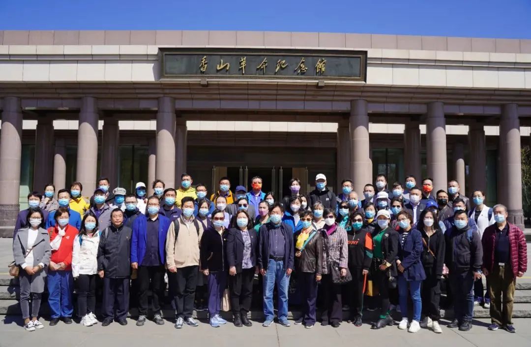 ZOBO卓邦黨支部丨參加由北京聲光視訊行業(yè)協(xié)會與中共北京商業(yè)服務(wù)業(yè)協(xié)會第三聯(lián)合黨委組織的黨史學(xué)習(xí)教育主題黨日活動