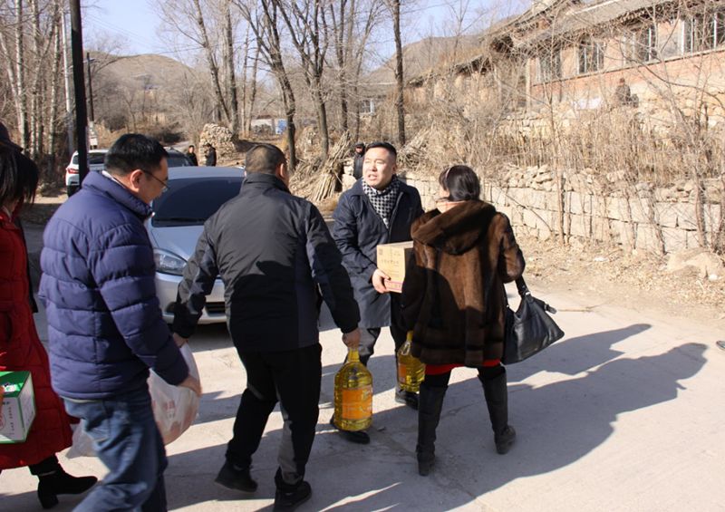 6愛照淶源，ZOBO卓邦黨支部寒冬送暖扶貧活動(dòng)