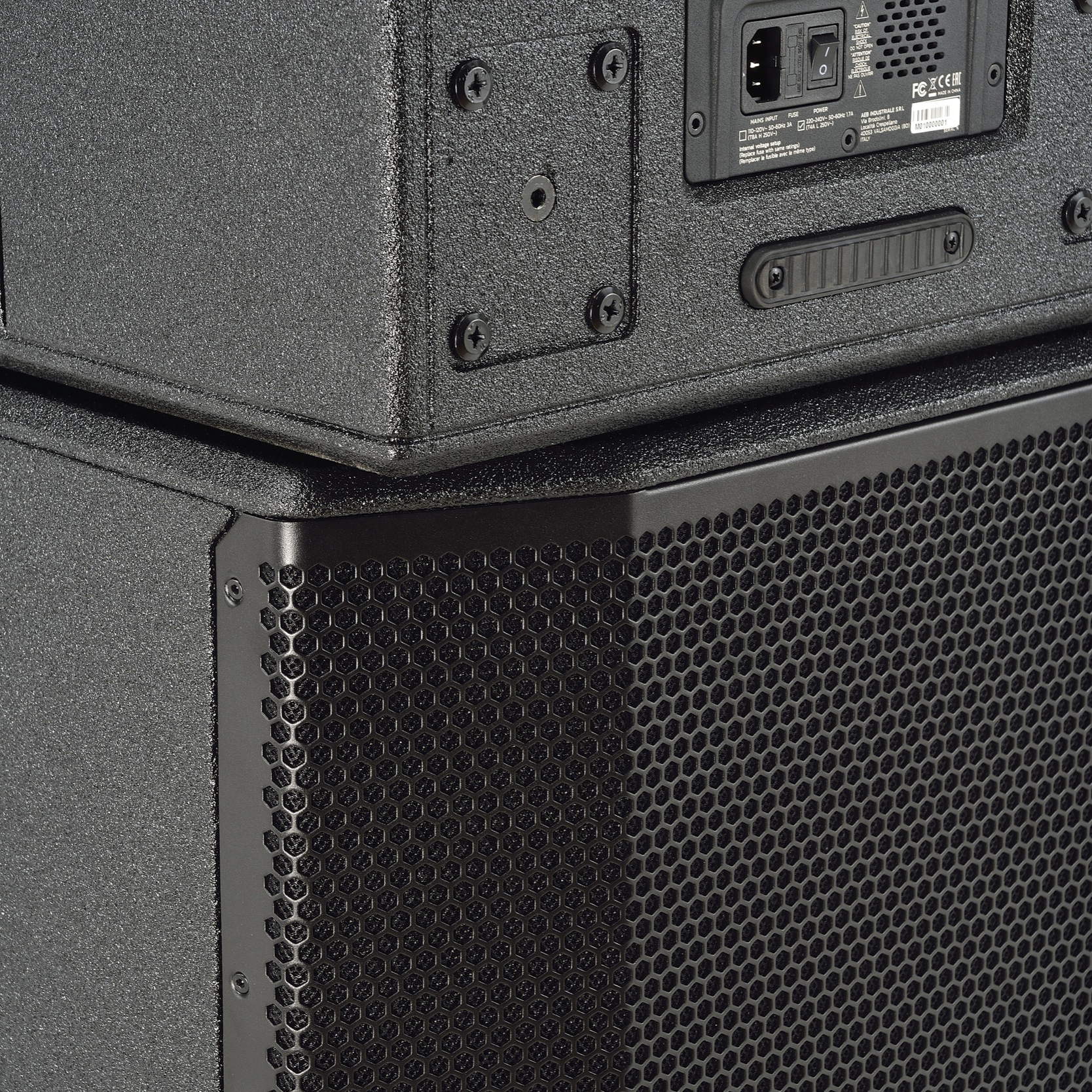 意大利Montarbo蒙特寶音響R系列R18S有源低音揚聲器 意大利Montarbo蒙特寶音響R系列R18S有源低音揚聲器